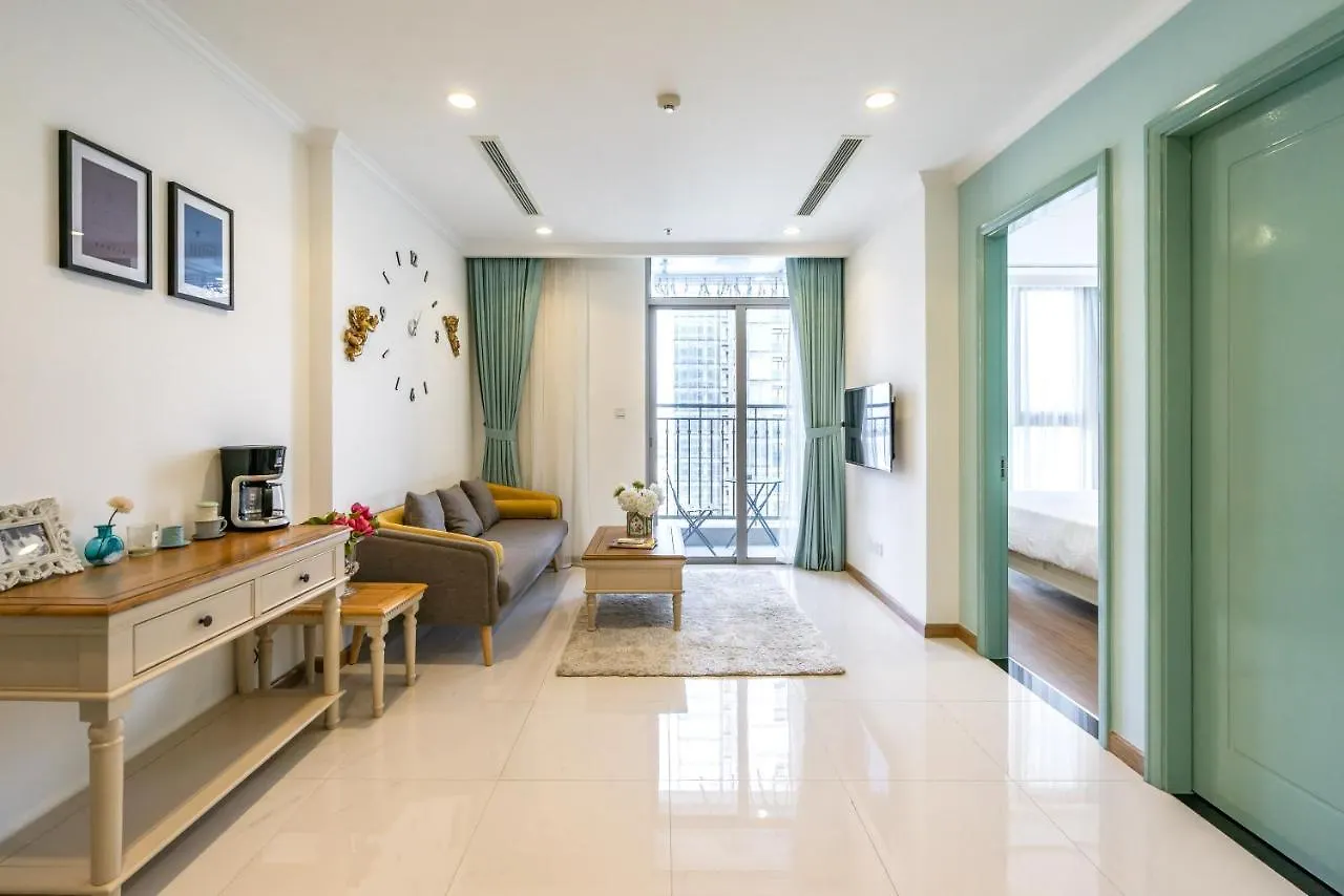Hoasun Boutique Apartment - Vinhomes Central Park Vietnam